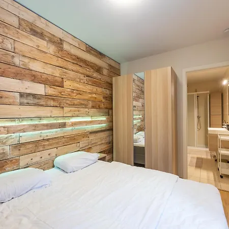 Ground-floor Apartment, Cleaning Included Apartamento Ostend